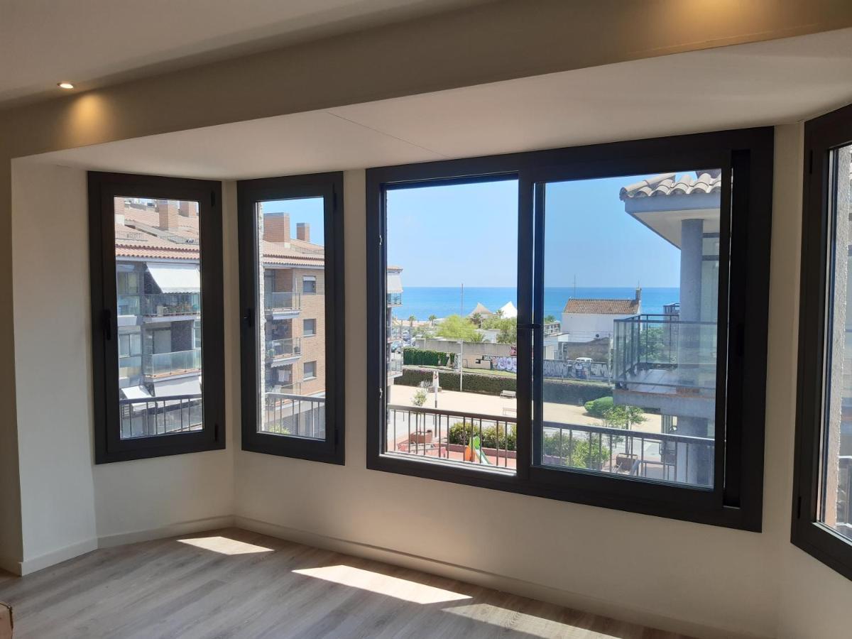 Calella Playa Vistas Mar Apartment Luaran gambar